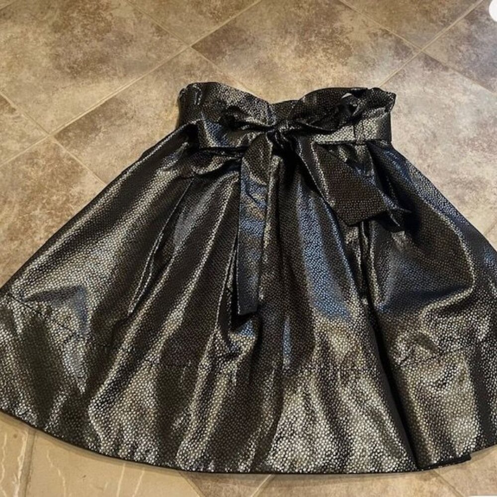 Express Silver and Black High Rise Skirt With Sash Tie Size 2 NWT